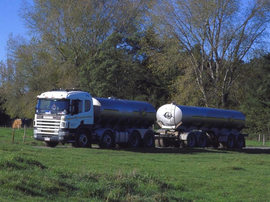  Scania R124G 400 8x4 Tanker 1995 года  (AU) (фото 1 из 1)